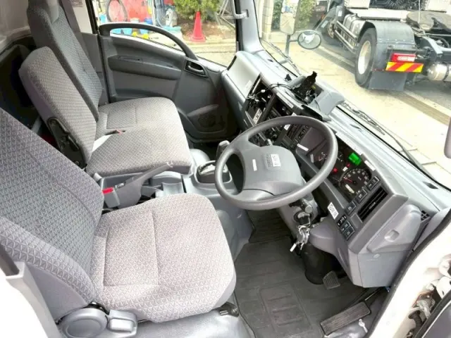 いすゞ エルフ 2RG-NPR88ANの写真30