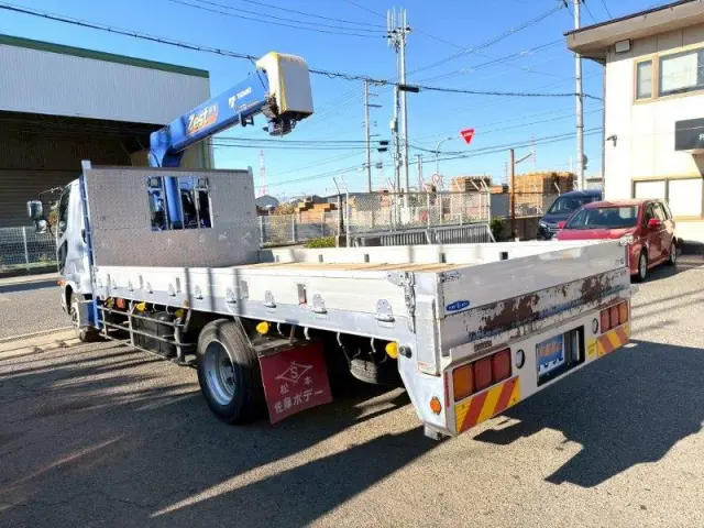 三菱 ファイター 2KG-FK62FYの写真4