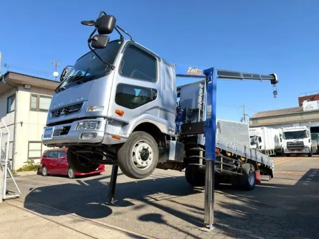 三菱 ファイター 2KG-FK62FYの写真5