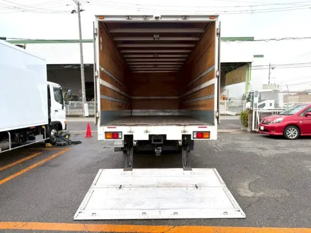 三菱 ファイター TKG-FK71Fの写真9