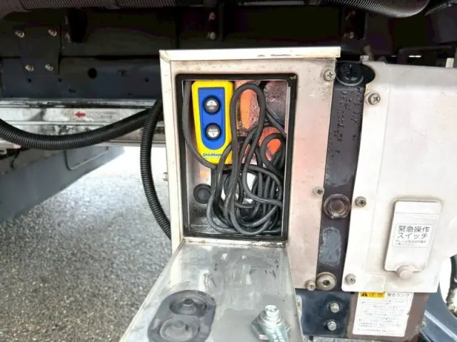 三菱 ファイター TKG-FK71Fの写真13