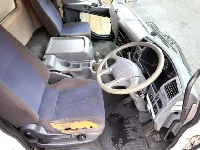 三菱 ファイター TKG-FK71Fの写真28