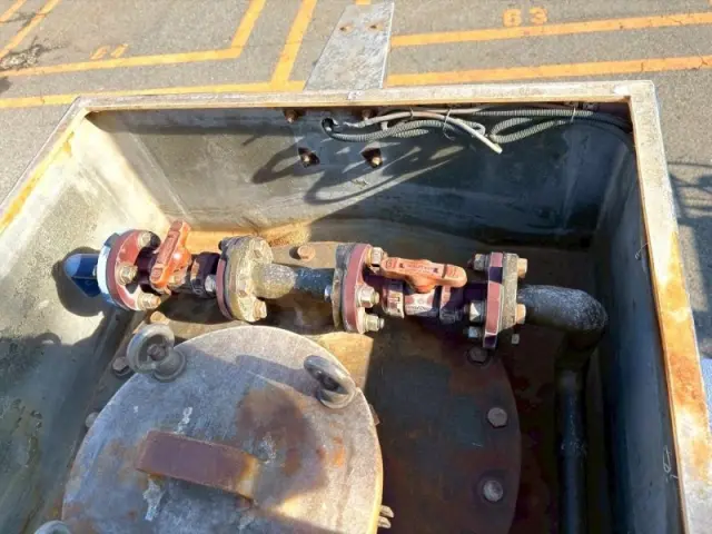 日野 デュトロ TKG-XZU702Mの写真10