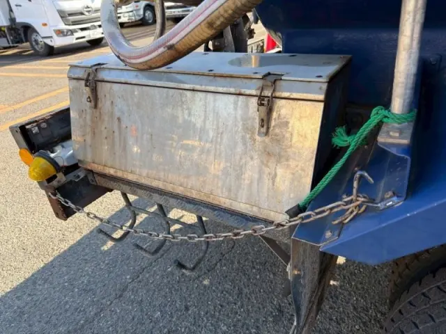 日野 デュトロ TKG-XZU702Mの写真22