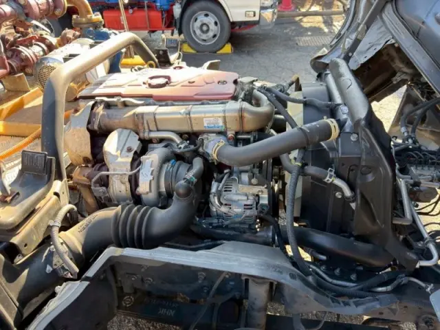 日野 デュトロ TKG-XZU702Mの写真25