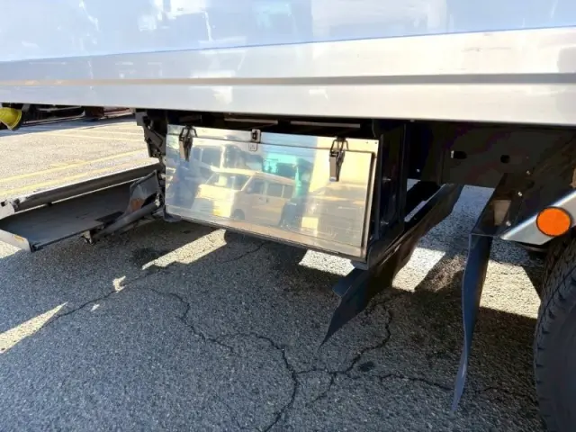 いすゞ フォワード 2PG-FTR90V2の写真17