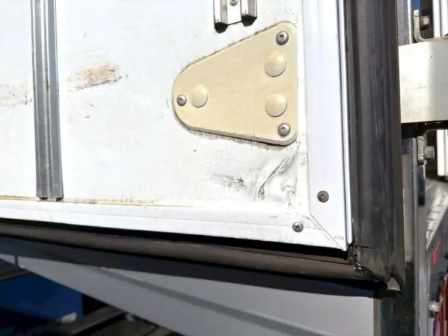 いすゞ フォワード 2PG-FTR90V2の写真20