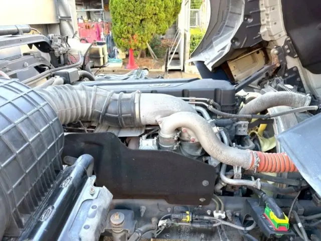 ＵＤ クオン 2PG-CG5CA(8x4)の写真31