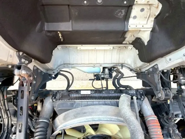 ＵＤ クオン 2PG-CG5CA(8x4)の写真33