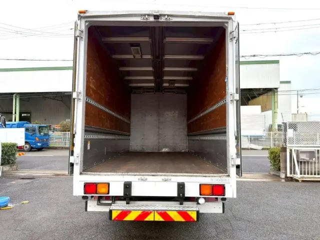 三菱 ファイター TKG-FK71Fの写真9