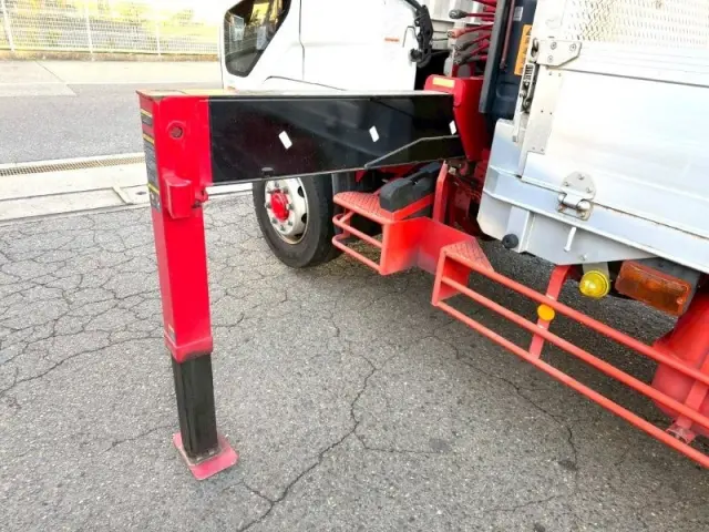 三菱 ファイター 2KG-FK62FZの写真11