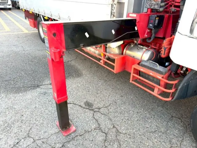 三菱 ファイター 2KG-FK62FZの写真12