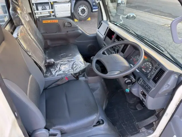 いすゞ エルフ 2PG-NKR88YNの写真22