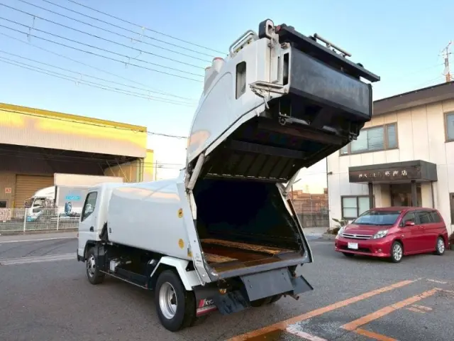 三菱 キャンター 2PG-FEB90の写真8