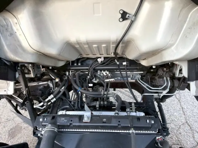 三菱 キャンター 2PG-FEB90の写真28