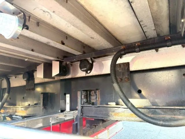 ＵＤ クオン 2PG-CD5CA(6x2)の写真17