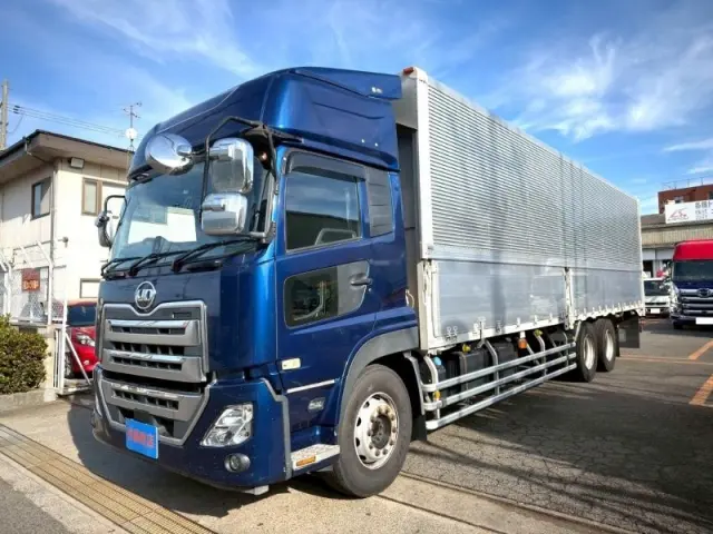 ＵＤ クオン 2PG-CD5CA(6x2)の写真1