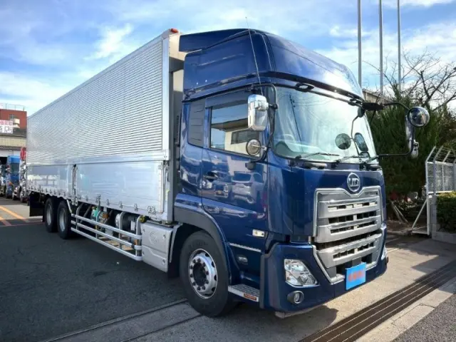 ＵＤ クオン 2PG-CD5CA(6x2)の写真2