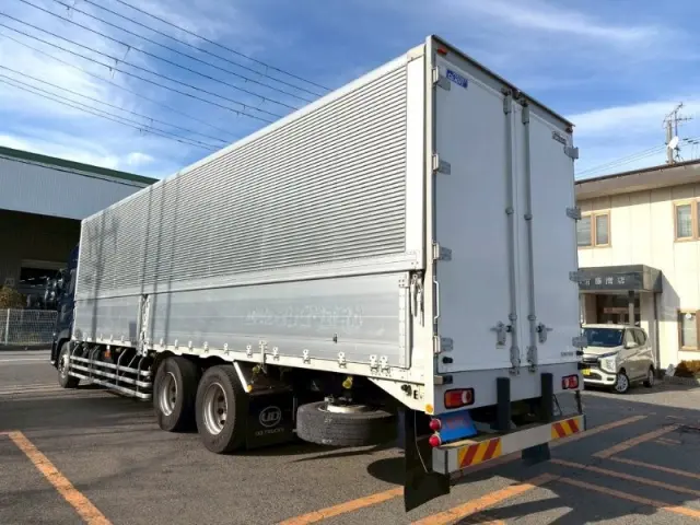 ＵＤ クオン 2PG-CD5CA(6x2)の写真4