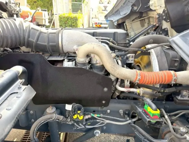 ＵＤ クオン 2PG-CD5CA(6x2)の写真25