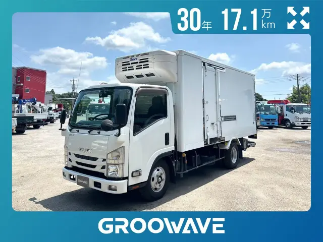 いすゞ エルフ TPG-NMR85AN(2WD)の写真1