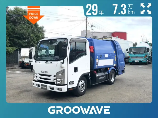 いすゞ エルフ TFG-NMR82ZAN(2WD)の写真1