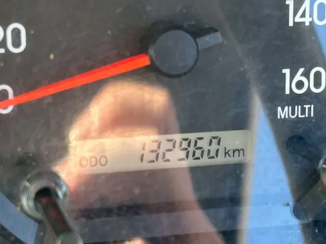 いすゞ エルフ 2RG-NPR88YN(2WD)の写真28