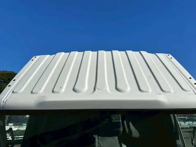 いすゞ エルフ 2RG-NPR88YN(2WD)の写真36