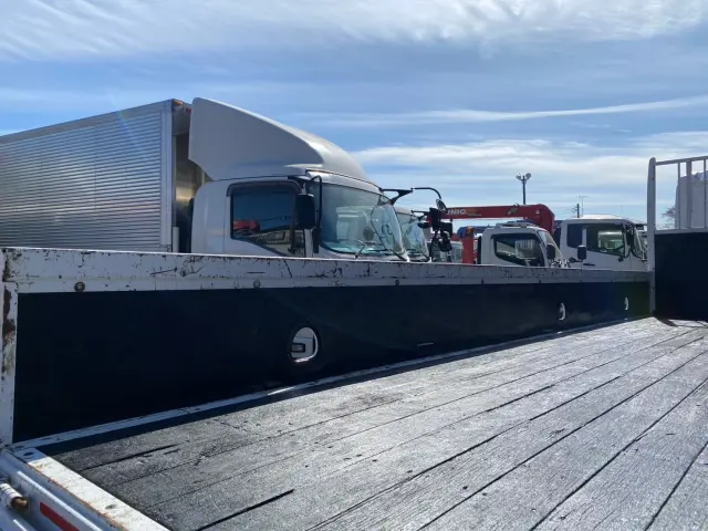 UD コンドル TKG-MK38L(2WD)の写真10