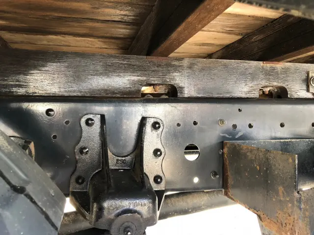 UD コンドル TKG-MK38L(2WD)の写真21