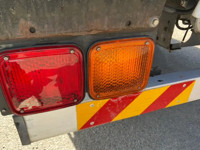 UD コンドル TKG-MK38L(2WD)の写真50