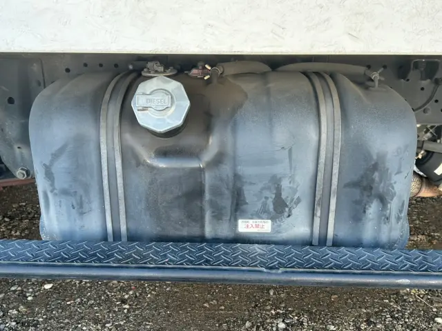 いすゞ エルフ TPG-NMR85AN(2WD)の写真20