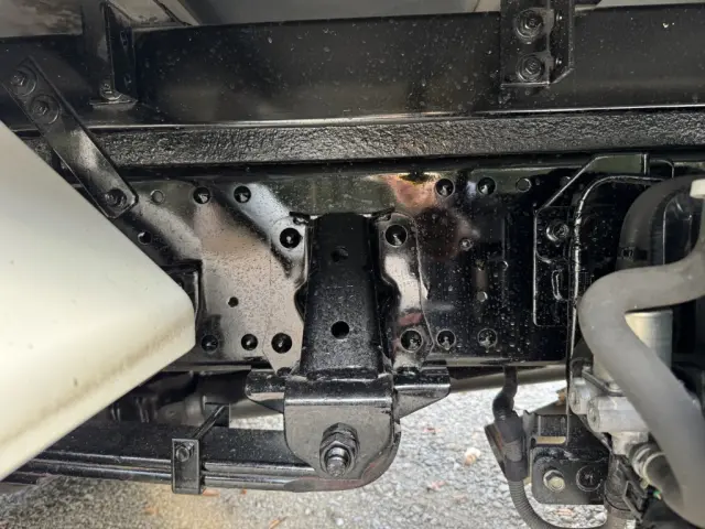 いすゞ エルフ 2RG-NPR88YN(2WD)の写真27