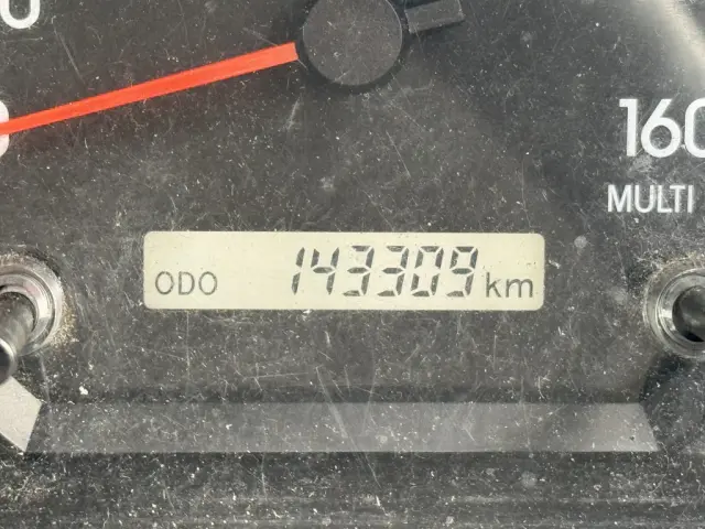 いすゞ エルフ 2RG-NPR88YN(2WD)の写真31