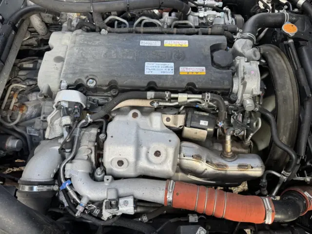 いすゞ エルフ 2RG-NPR88YN(2WD)の写真39