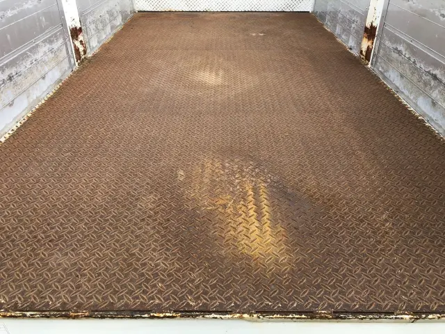 いすゞ エルフ TKG-NKR85A(2WD)の写真14