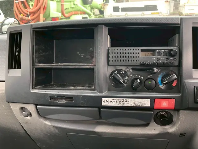 いすゞ エルフ TKG-NKR85A(2WD)の写真26