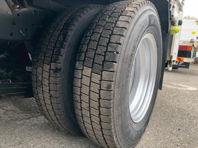 いすゞ エルフ TKG-NKR85A(2WD)の写真40