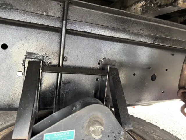 いすゞ ギガ QKG-CYJ77A(8x4)の写真16