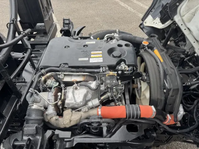 いすゞ エルフ TKG-NKR85AN(2WD)の写真33