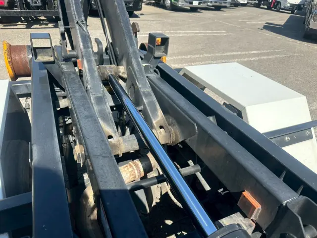 三菱 キャンター TPG-FBA50(2WD)の写真14