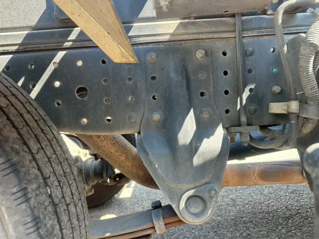 三菱 キャンター TPG-FBA50(2WD)の写真18