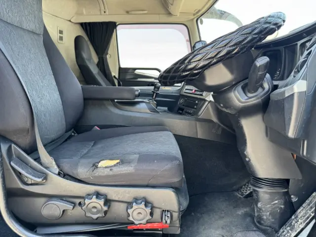 三菱 スーパーグレート 2PG-FV70HZ(6x4)の写真29