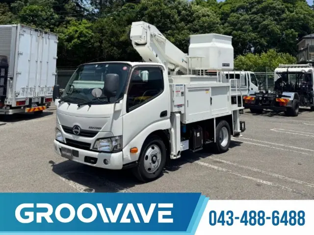 日野 デュトロ TPG-XZU600X(2WD)の写真1