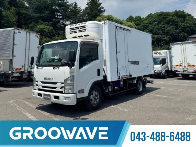 いすゞ エルフ TPG-NPR85AN(2WD)の写真1