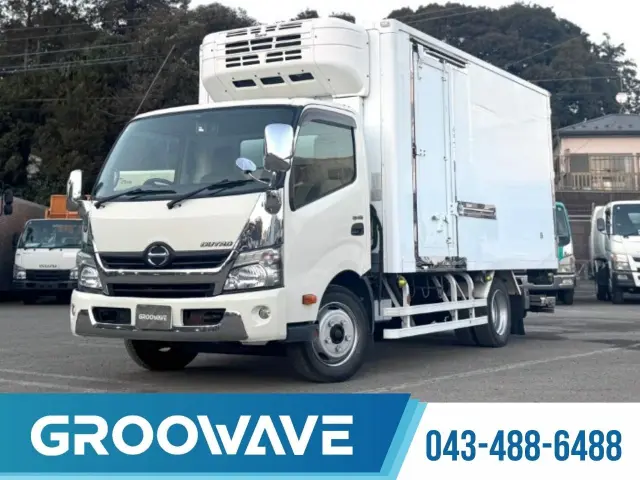 日野 デュトロ TKG-XZU710M(2WD)の写真1