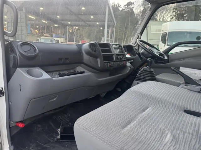 日野 デュトロ TKG-XZU710M(2WD)の写真33