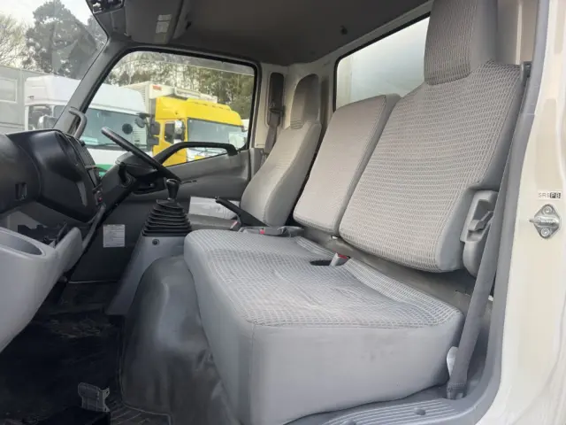 日野 デュトロ TKG-XZU710M(2WD)の写真34