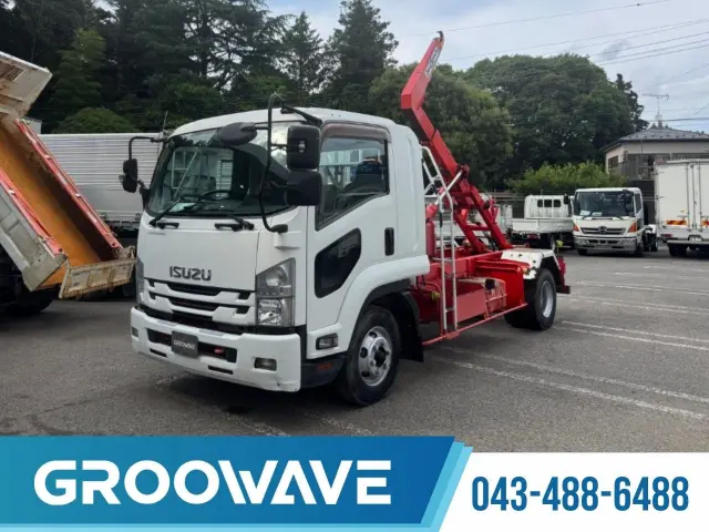 いすゞ フォワード TKG-FRR90S2(2WD)の写真1