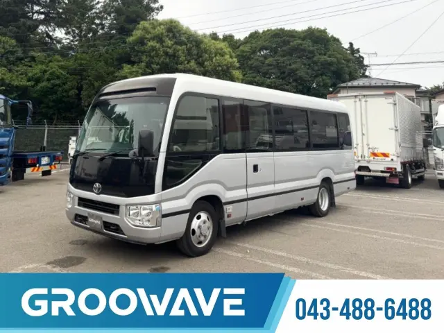 トヨタ コースター SKG-XZB70(2WD)の写真1